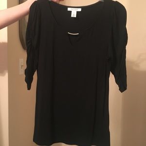 Like new White House Black Market black top